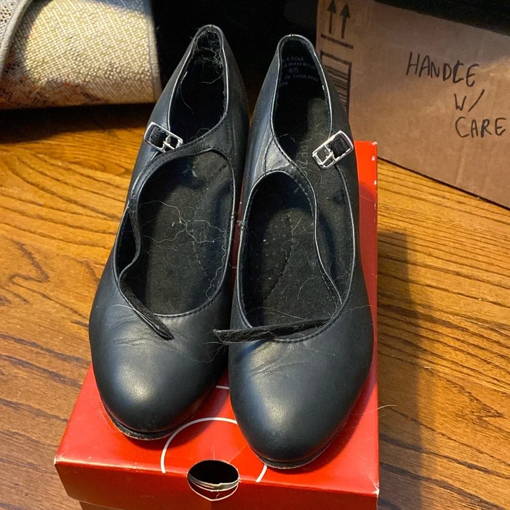 Black character/dance shoes - Picture 2 of 6